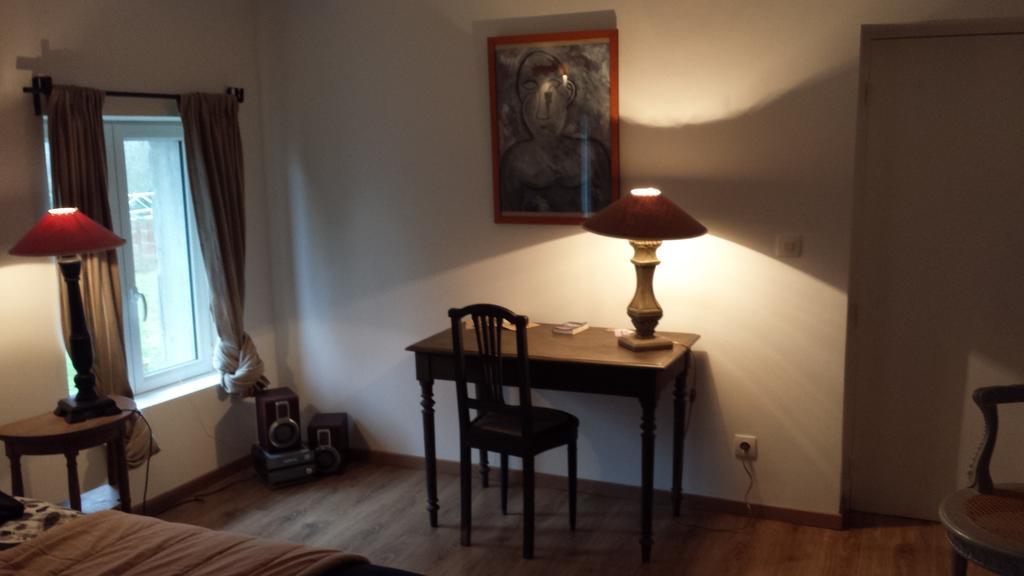 Les Jardins De La Tuilerie Bed & Breakfast Jouarre Room photo