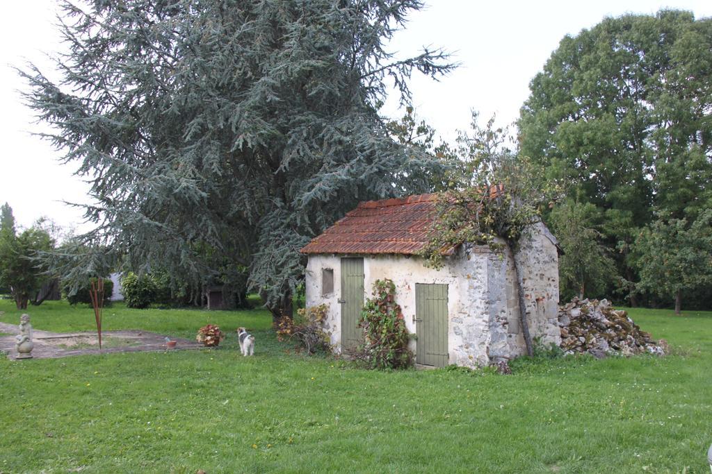Les Jardins De La Tuilerie Bed & Breakfast Jouarre Exterior photo